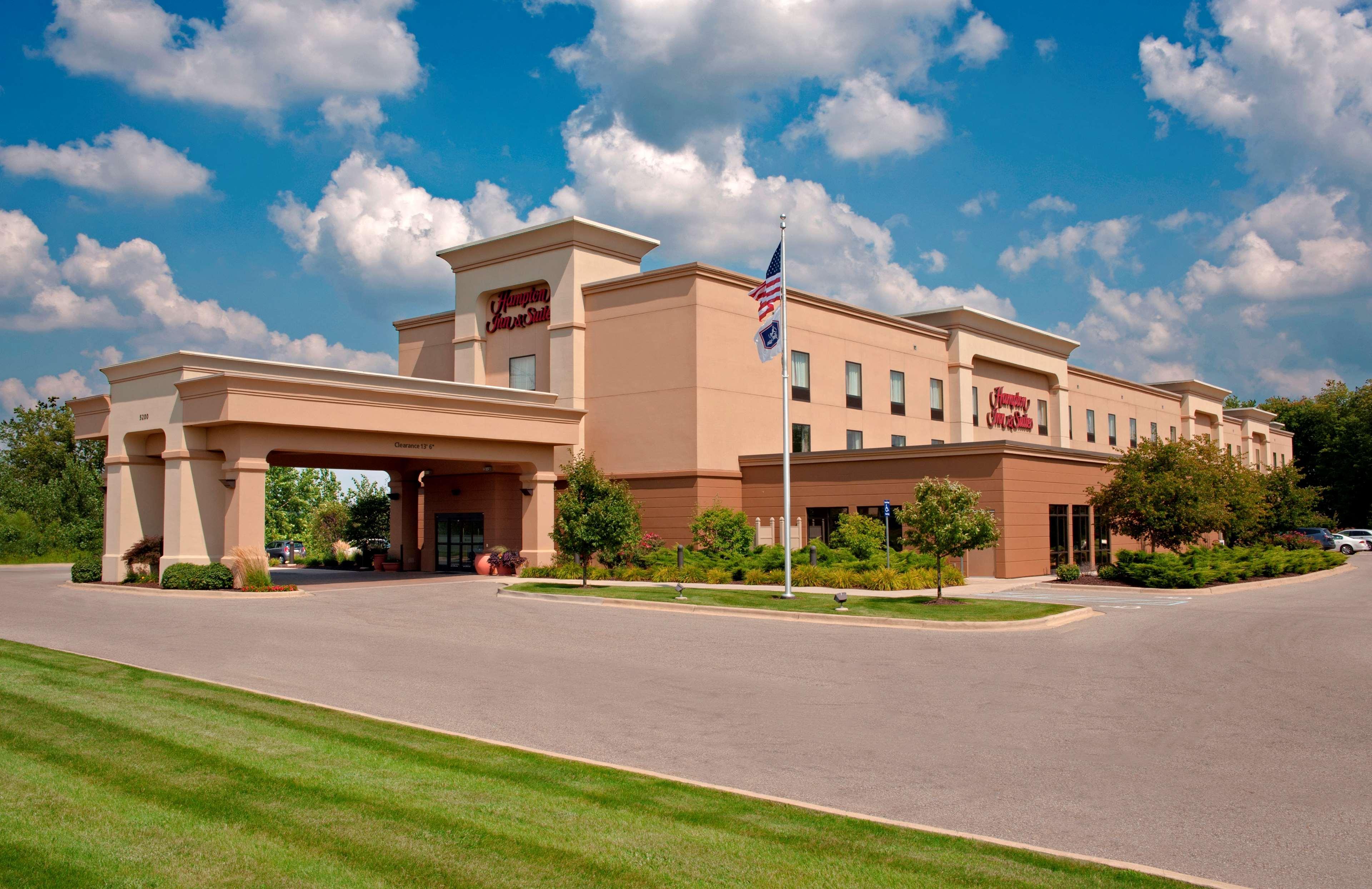 Hampton Inn & Suites Grand Rapids-Airport 28Th St Cascade Extérieur photo