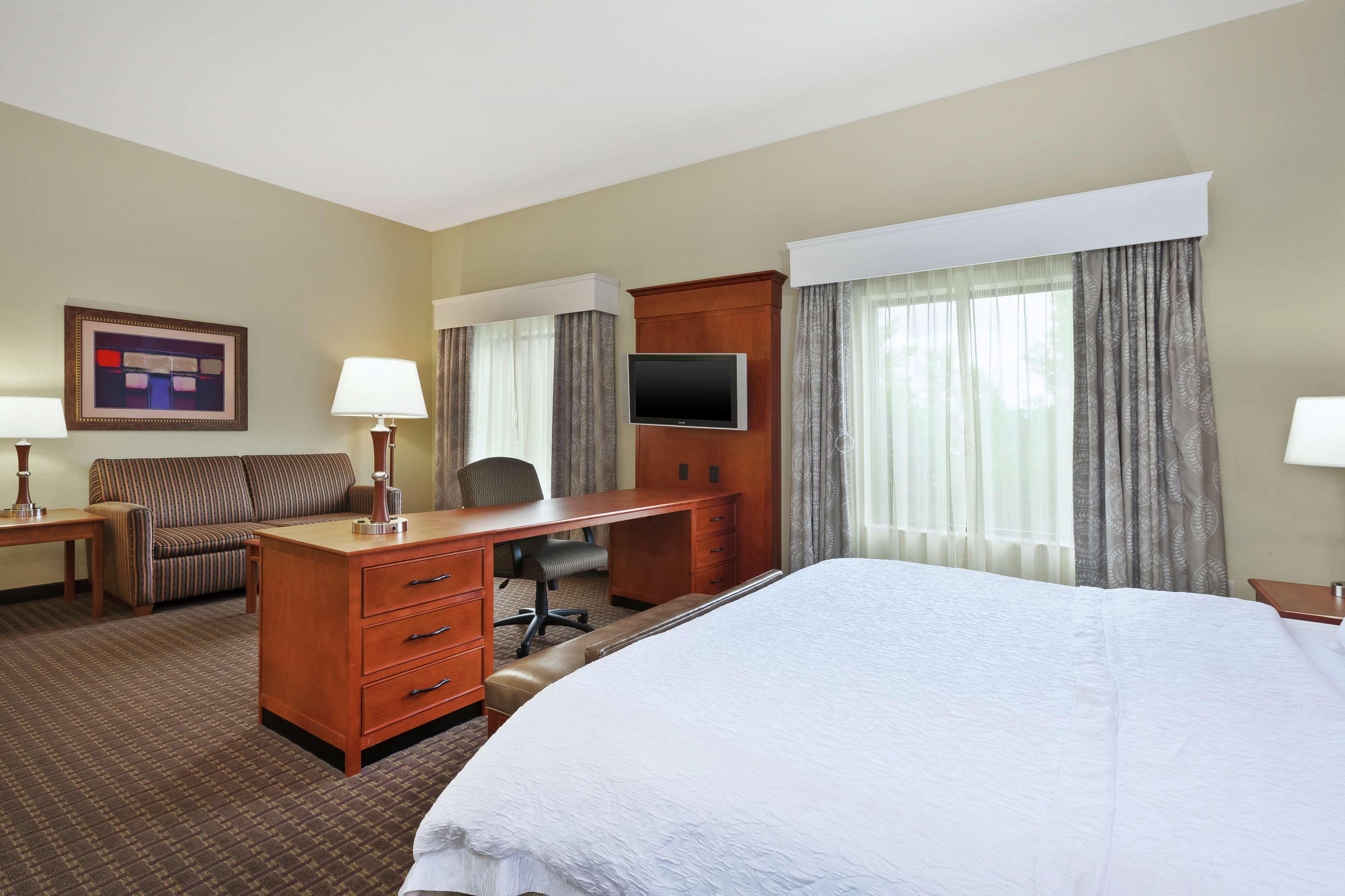 Hampton Inn & Suites Grand Rapids-Airport 28Th St Cascade Extérieur photo