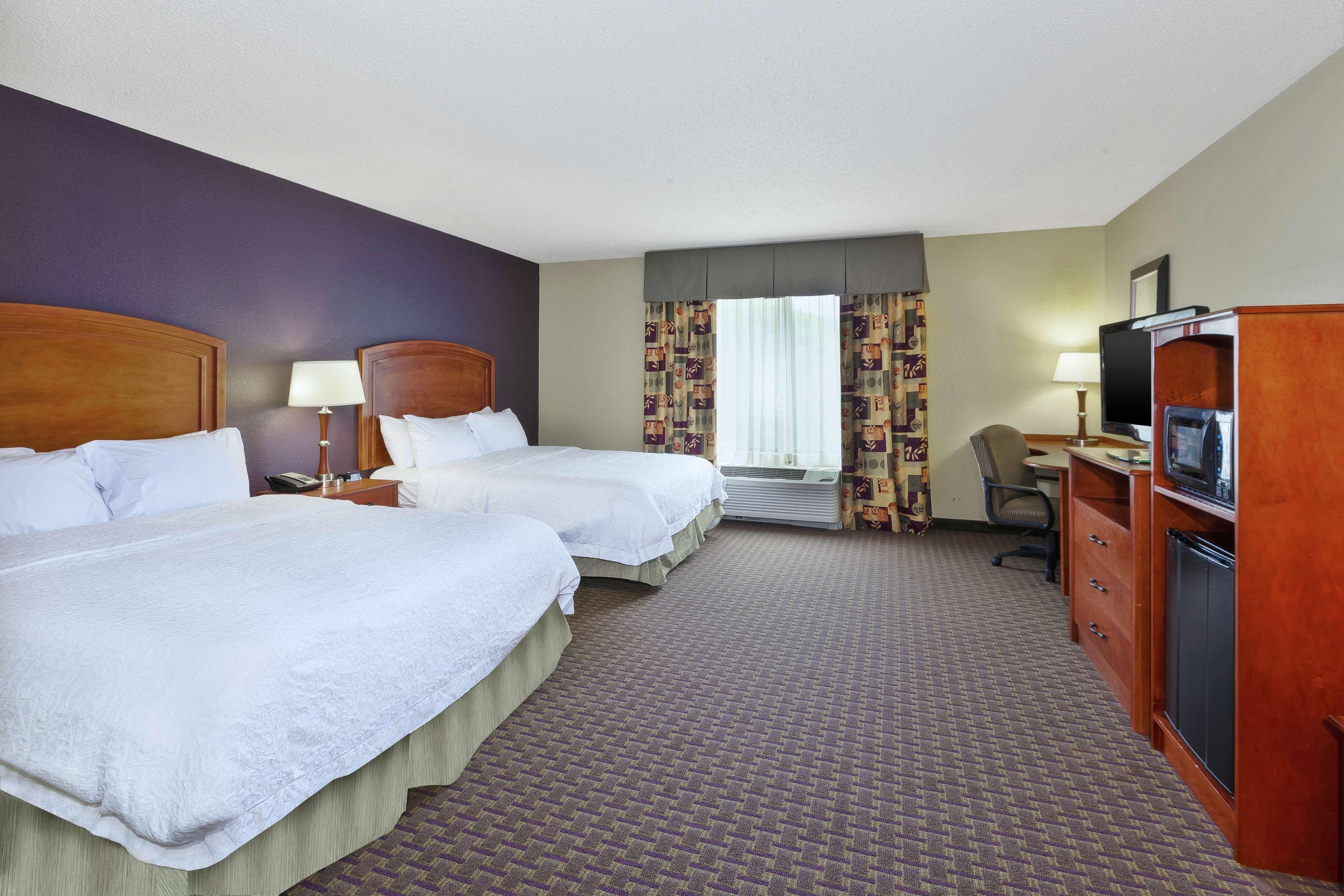 Hampton Inn & Suites Grand Rapids-Airport 28Th St Cascade Extérieur photo