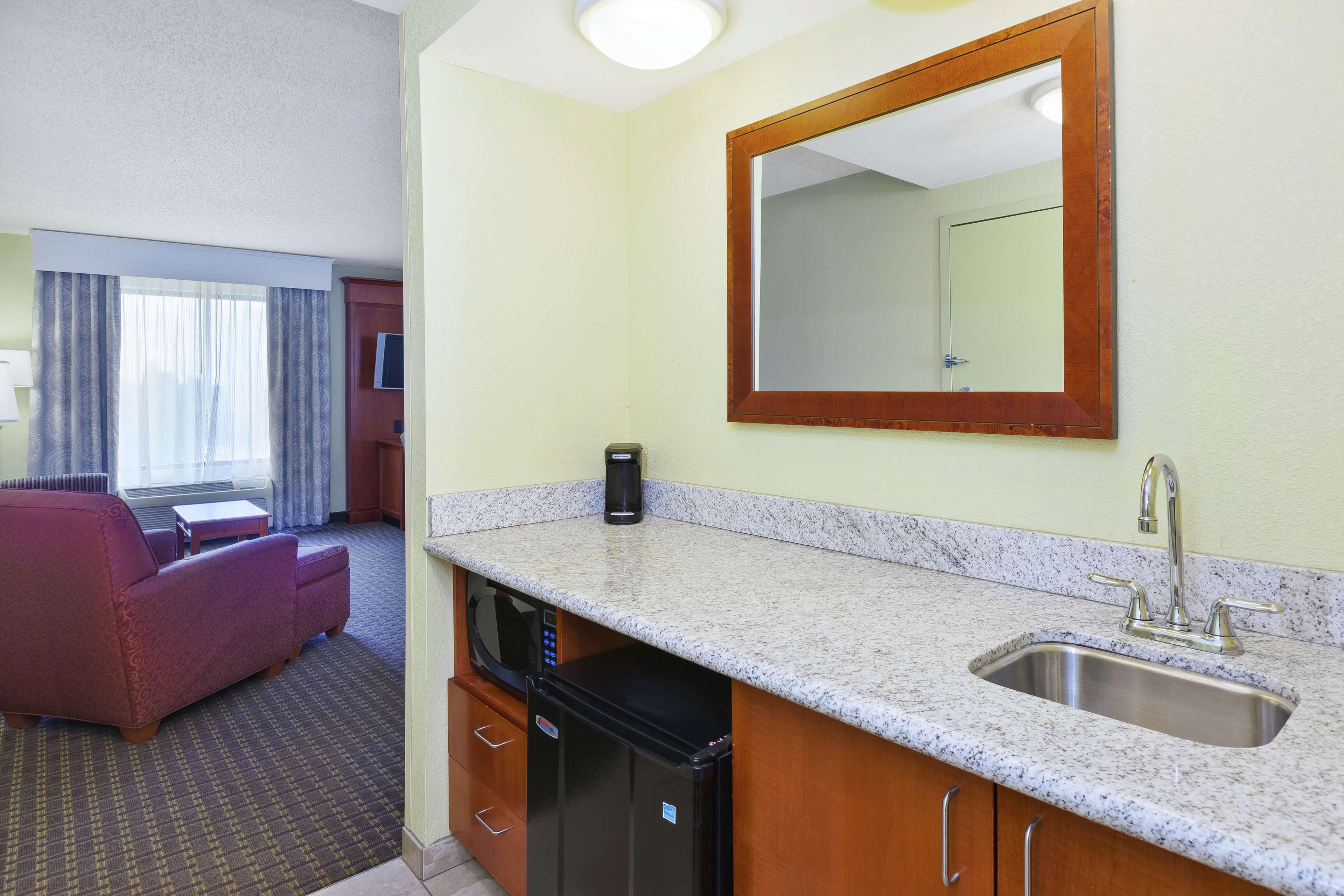 Hampton Inn & Suites Grand Rapids-Airport 28Th St Cascade Extérieur photo