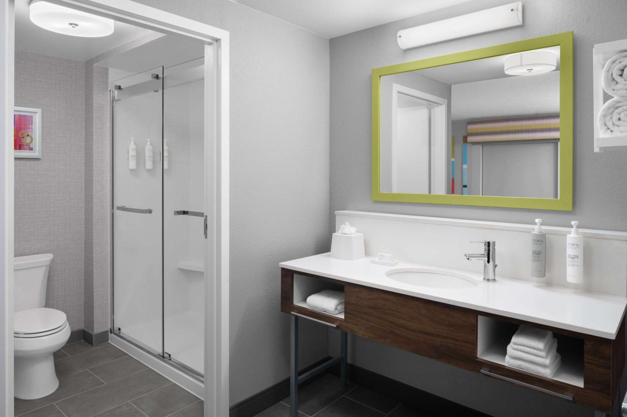 Hampton Inn & Suites Grand Rapids-Airport 28Th St Cascade Extérieur photo