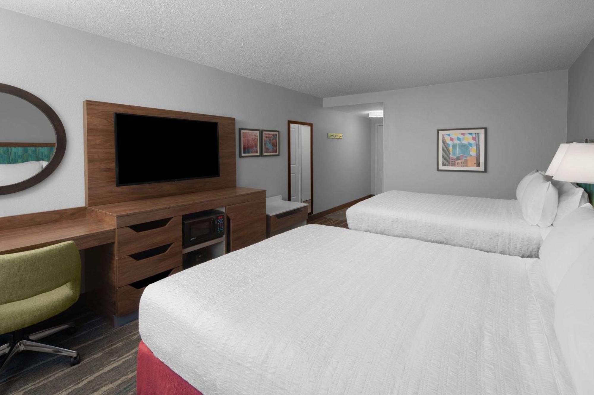Hampton Inn & Suites Grand Rapids-Airport 28Th St Cascade Extérieur photo