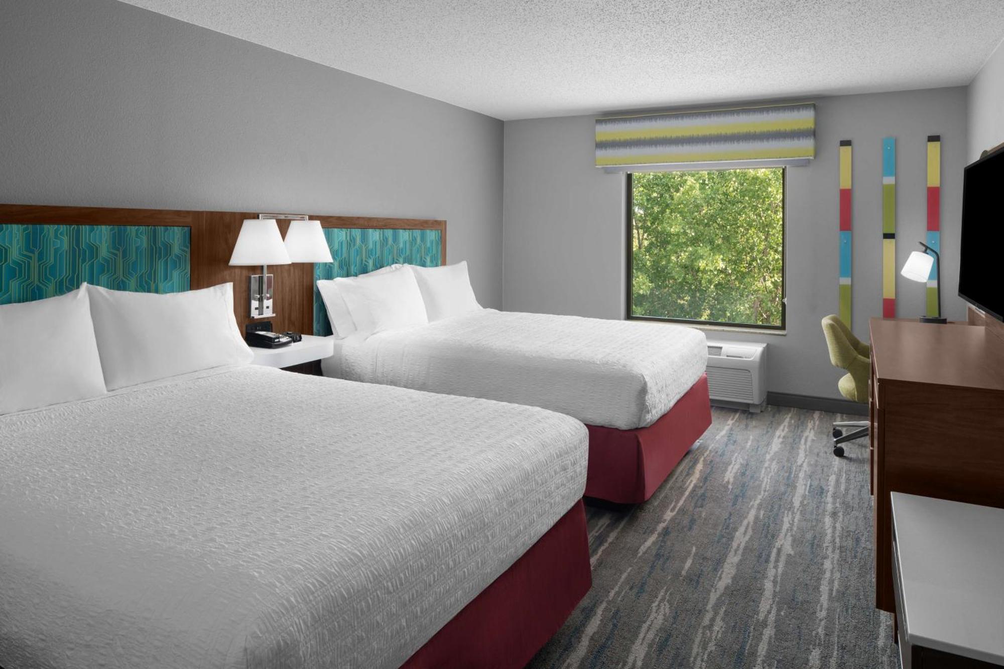 Hampton Inn & Suites Grand Rapids-Airport 28Th St Cascade Extérieur photo