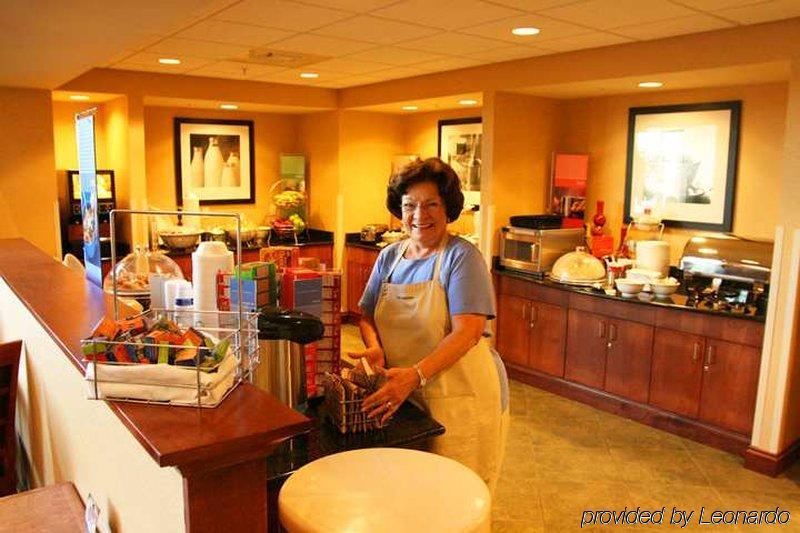 Hampton Inn & Suites Grand Rapids-Airport 28Th St Cascade Restaurant photo